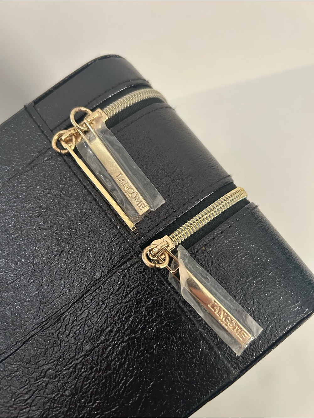 Lancome Black Two-Tier Train Case with Handle - Picture 4 of 8